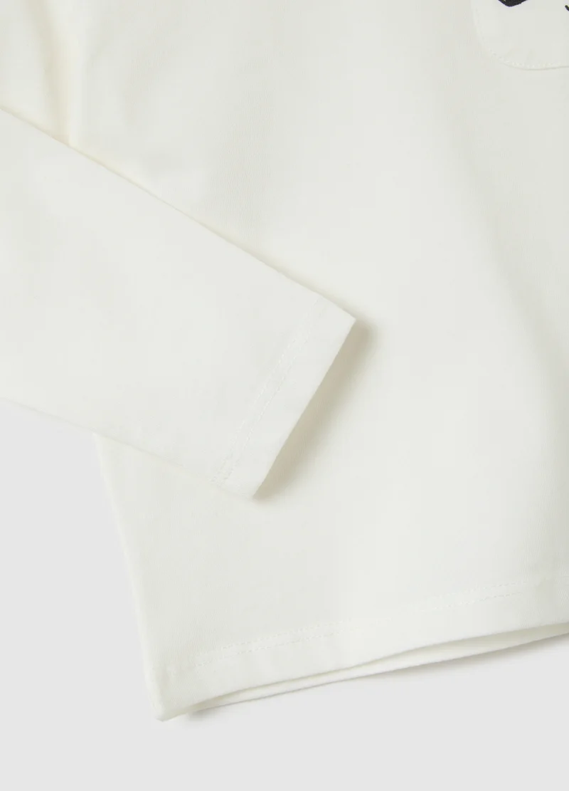 او في اس WHITE REGULAR FIT PURE COTTON T-SHIRT