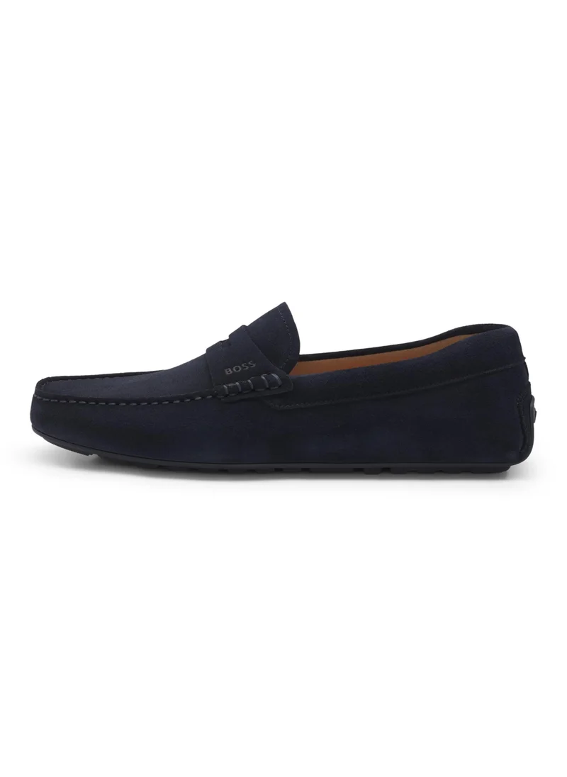 بوس Portuguese-crafted moccasin loafers in suede with penny trim