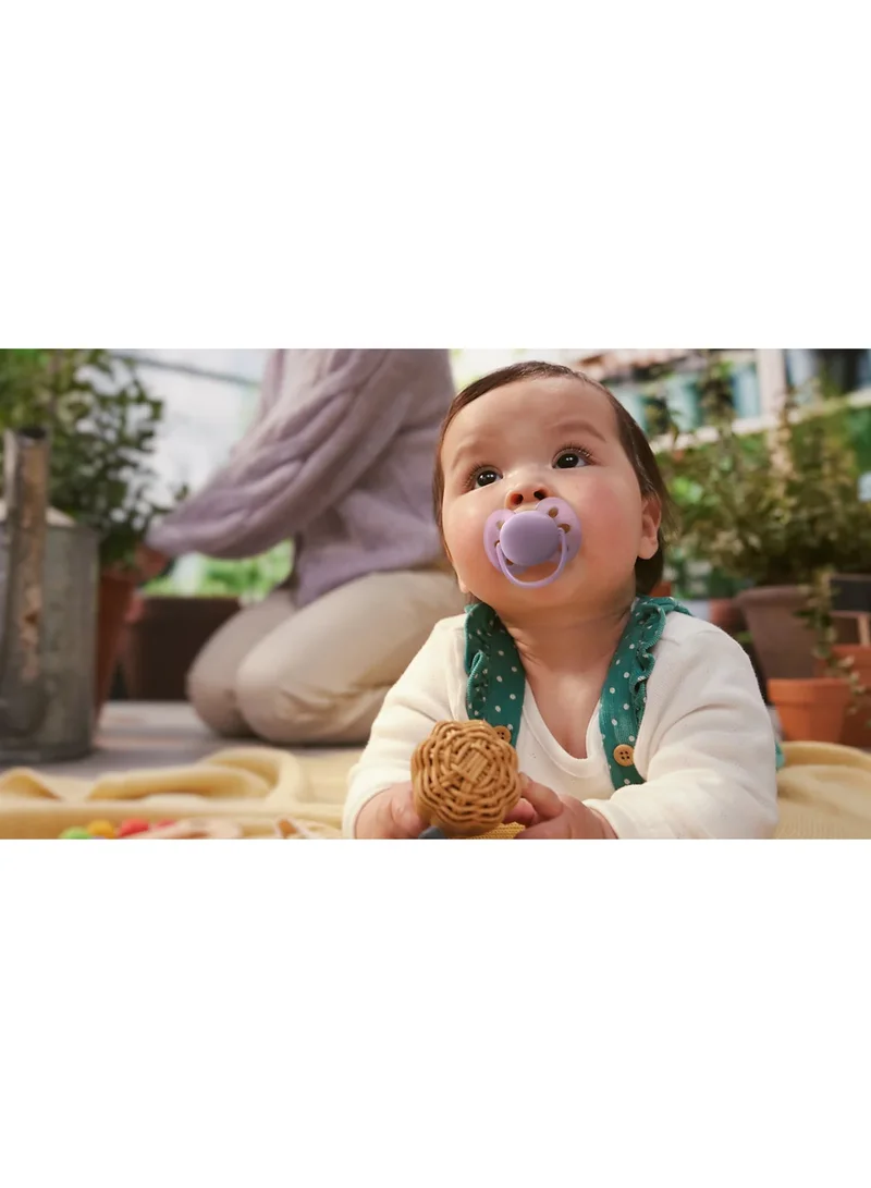 Philips Avent Philips Avent Ultra Soft Pacifiers - Orthodontic Design, for Babies 6-18 Months, Flexible Shield, Symmetrical Silicone Teat, BPA Free, with Sterilization Box, Set of 2, SCF091/43