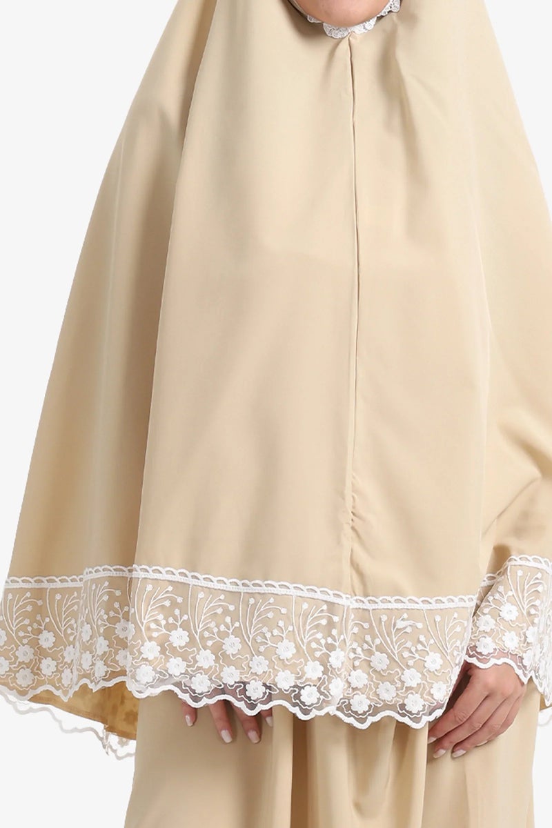 كارينا طقم صلاة بلمسات دانتيل - Image 4