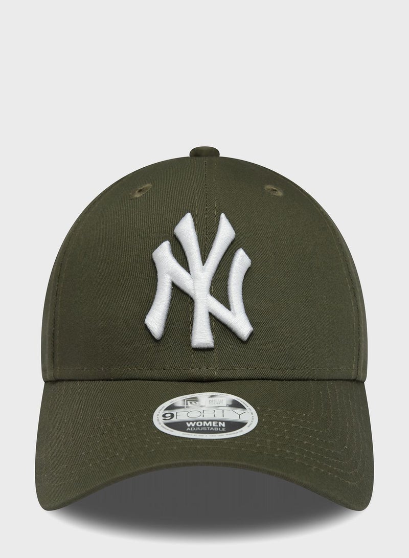 NEW ERA 9Forty New York Yankees Cap - Image 1