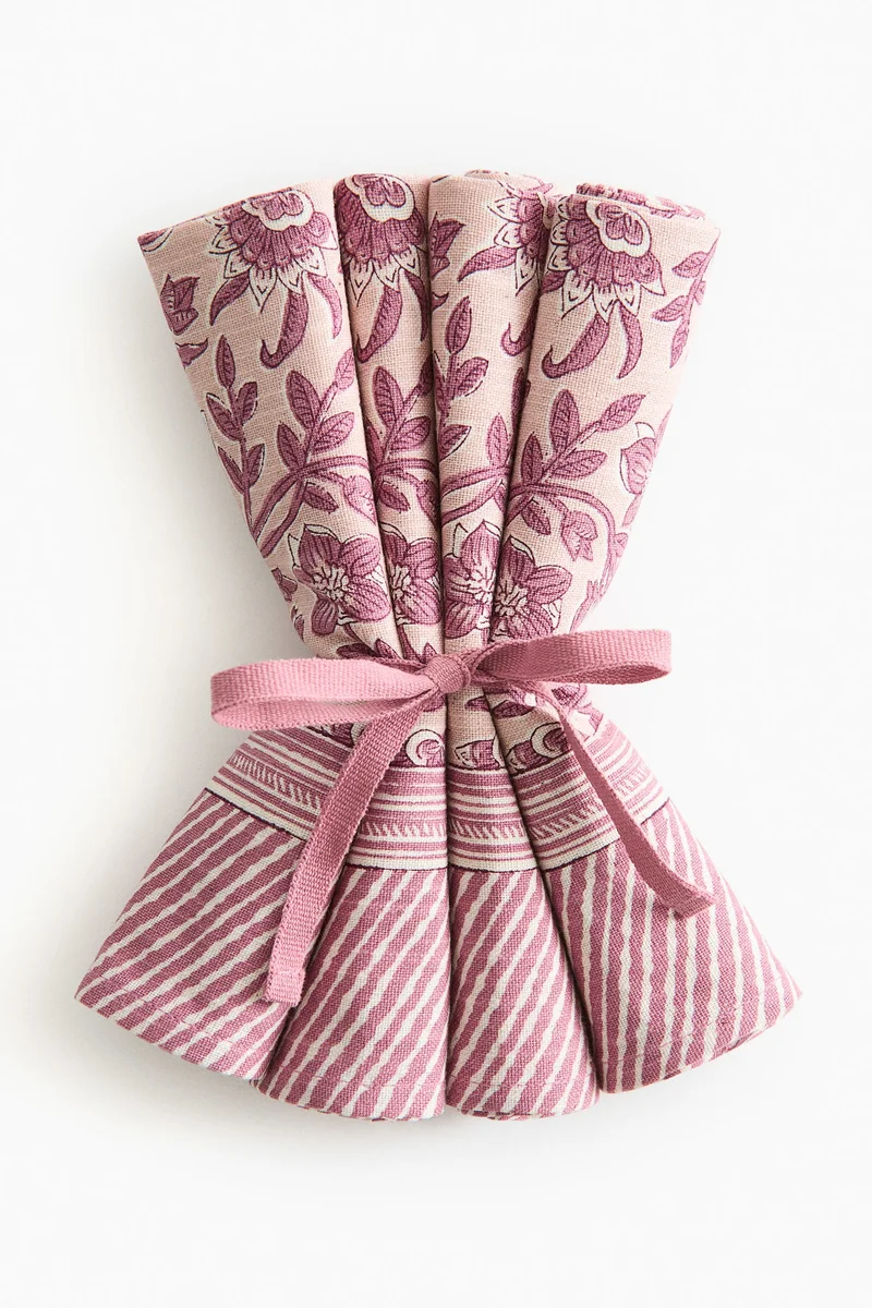 H&M 4-pack patterned napkins