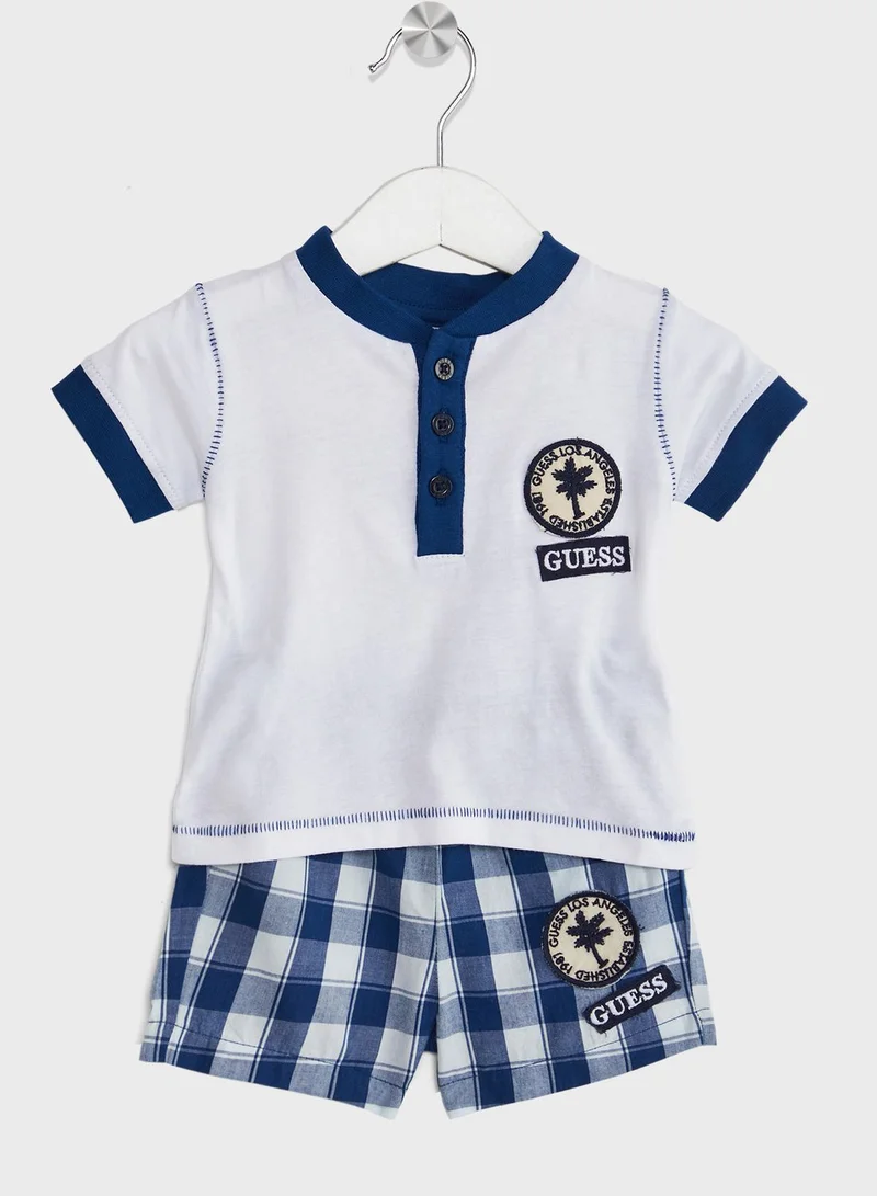 GUESS Infant Graphic T-Shirt & Checked Shorts Set