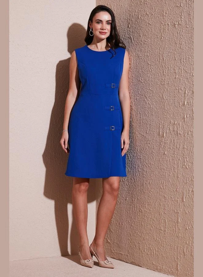 ليلا فستان قصير نسائي بياقة مستديرة وحزام