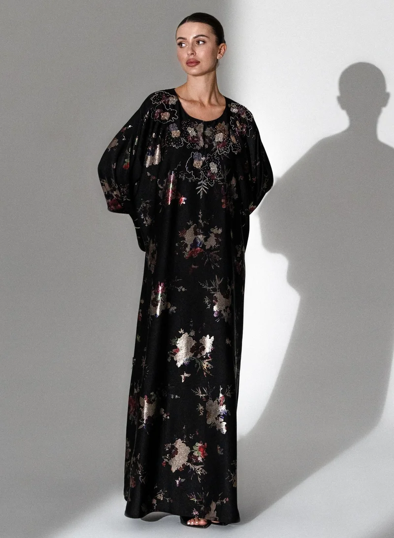 Meem by Mariyah Closed embellished Kaftaan
