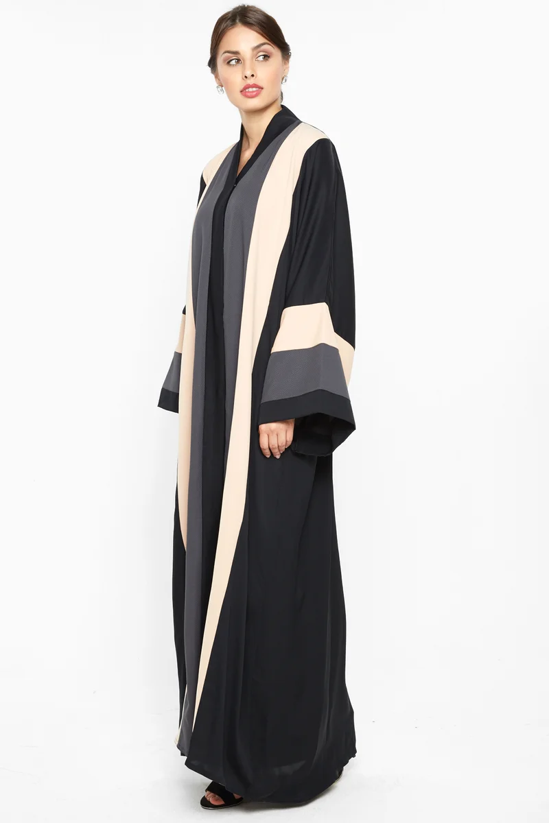 النخبة A classy abaya in tri-color stripe detailing -AJ552A