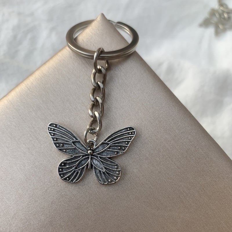 Selling Plant Insect Collection Vintage Alloy Series Keychain Pendant Car Backpack Hanging Pendant - Image 2