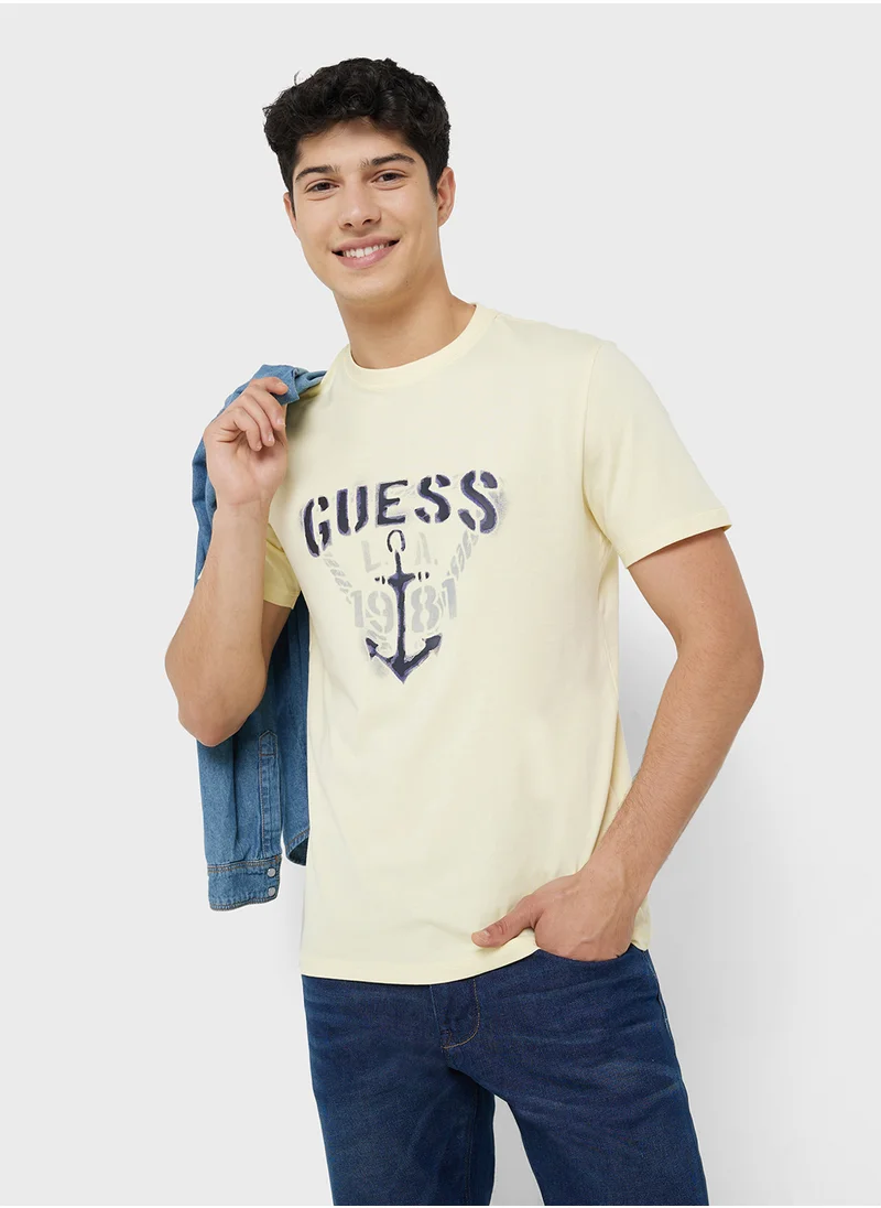 جس Short Sleeve Crew Neck T-Shirt