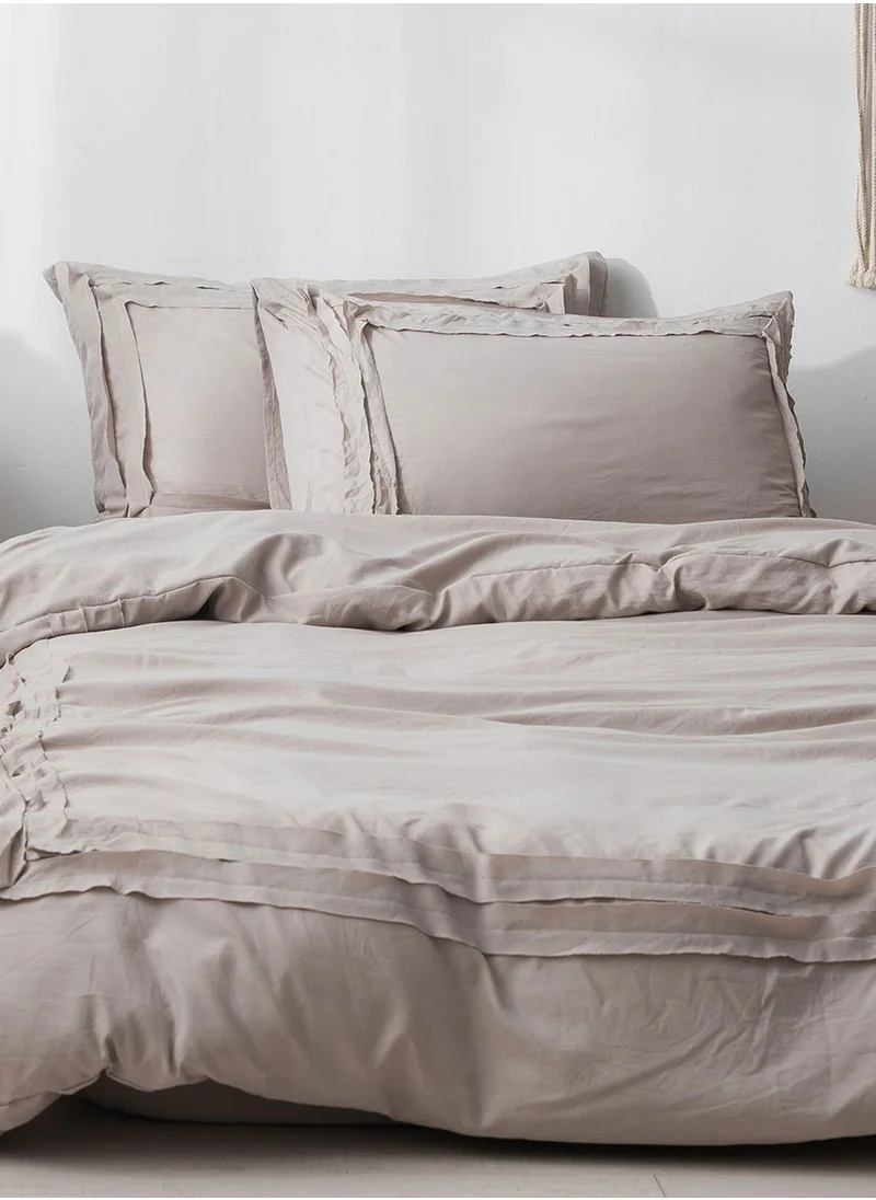 Noire Edit Broche Bedding Set