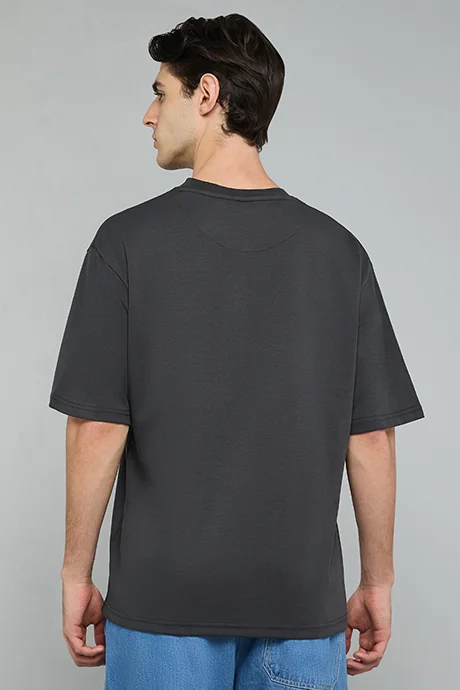 أر أند بي Solid T-Shirt with Crew Neck and Short Sleeves