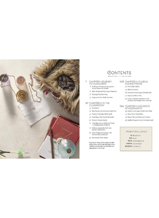 Harry Potter: Crafting Wizardry: The official Harry Potter Craft Book, with 32 pages of press-outs and templates!