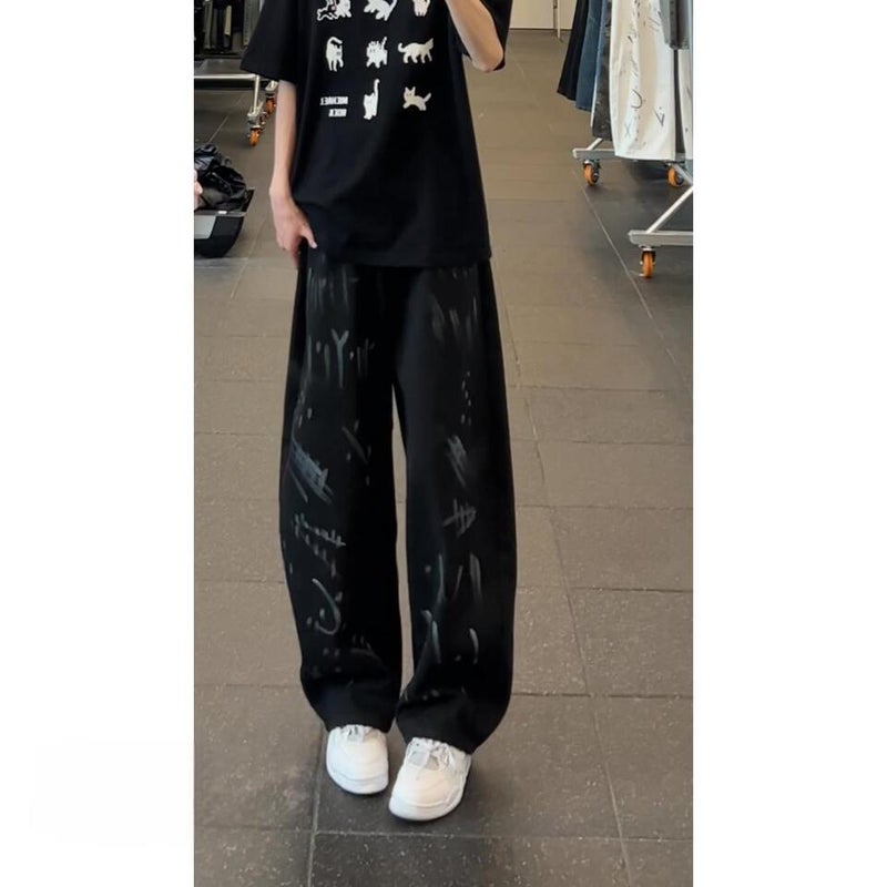 Unisex Classic Denim Jeans Loose Fit Daily Outdoor Wear - Image 1