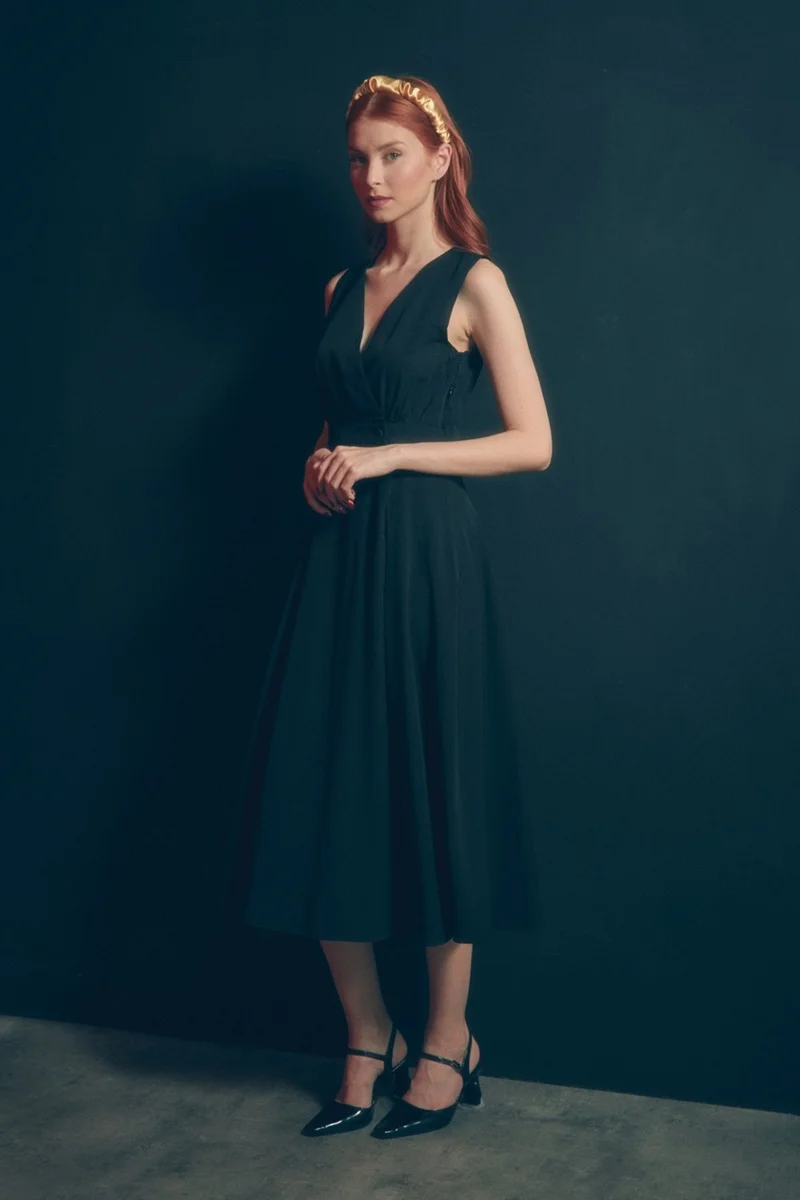 فولامودا Button Detailed Double Breasted Collar Dress