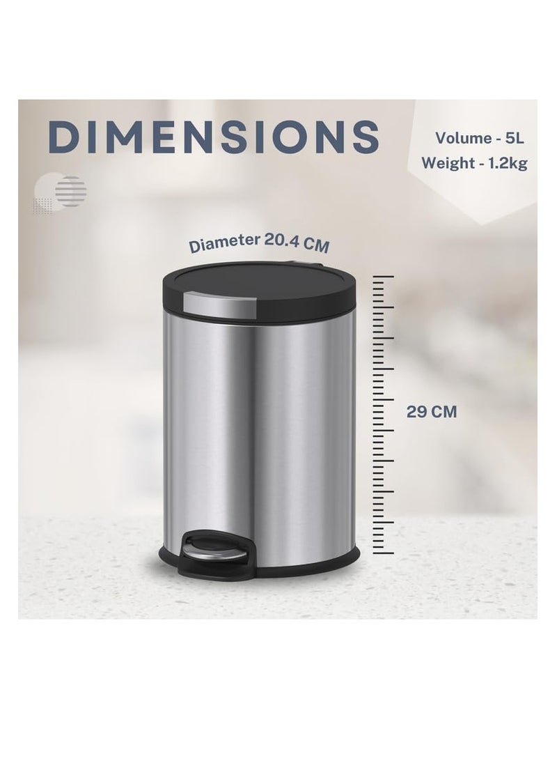 دبيلو تي- إيزي كير سلة مهملات من الفولاذ المقاوم للصدأ سعة 5 لتر - دلو بلاستيكي قابل للإزالة، غطاء ناعم الإغلاق ويبقى مفتوحًا، دواسة قوية، تحكم في الرائحة، قاعدة مانعة للانزلاق، مضادة لبصمات الأصابع - مثالية للمنزل والمكتب وغرفة النوم والمناسبات - Image 3