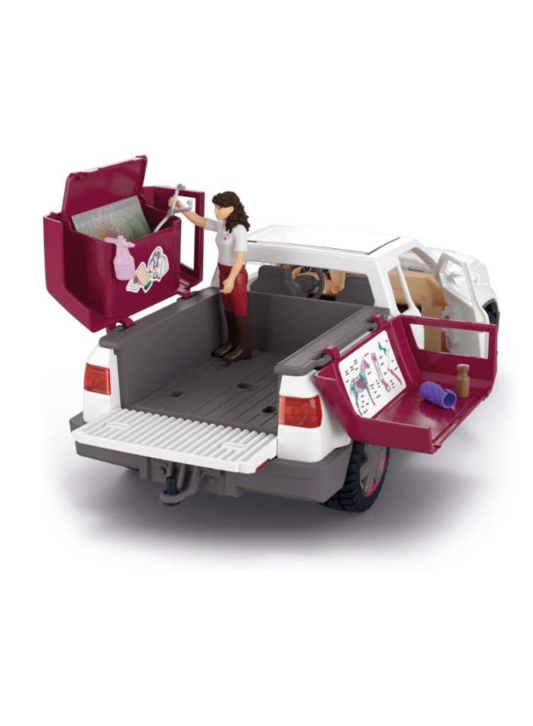 Schleich Mobile Vet with Trailor - Image 4