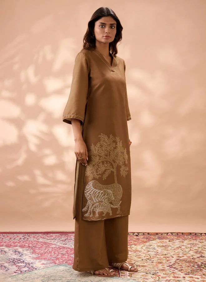 جلو باص طقم كورتا مستقيمة بطبعة حيوانات وأكمام جرسية مع بنطال واسع