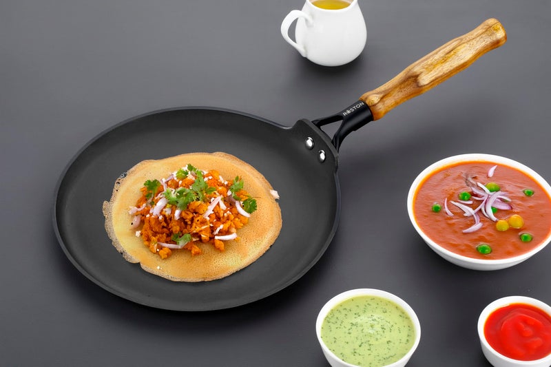 ROSTON Cast Iron Dosa tawa with Wooden Handle ppre Seasoned Light Weight tawa for rotia and dosa kallu uttapam Induction and Gas Friendly. - Image 3