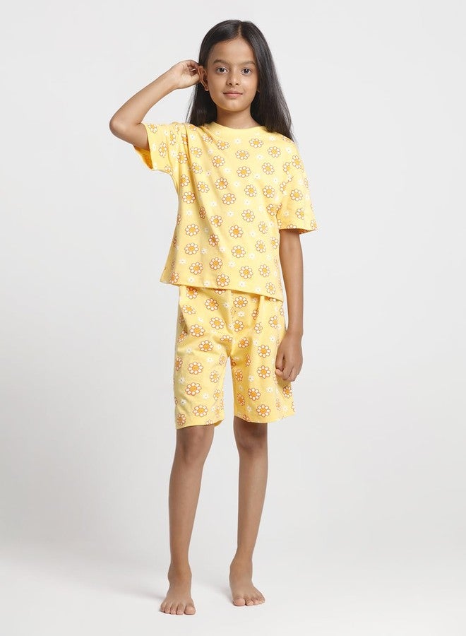 T2F Girls Cotton Printed Oversized Fit T-Shirt and Shorts Clothing Set (Pack of 3) - Image 3