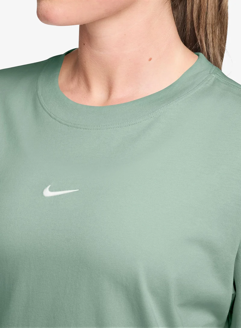 Nike STEAM Nsw Classic T-Shirt for Women | Best Price UAE