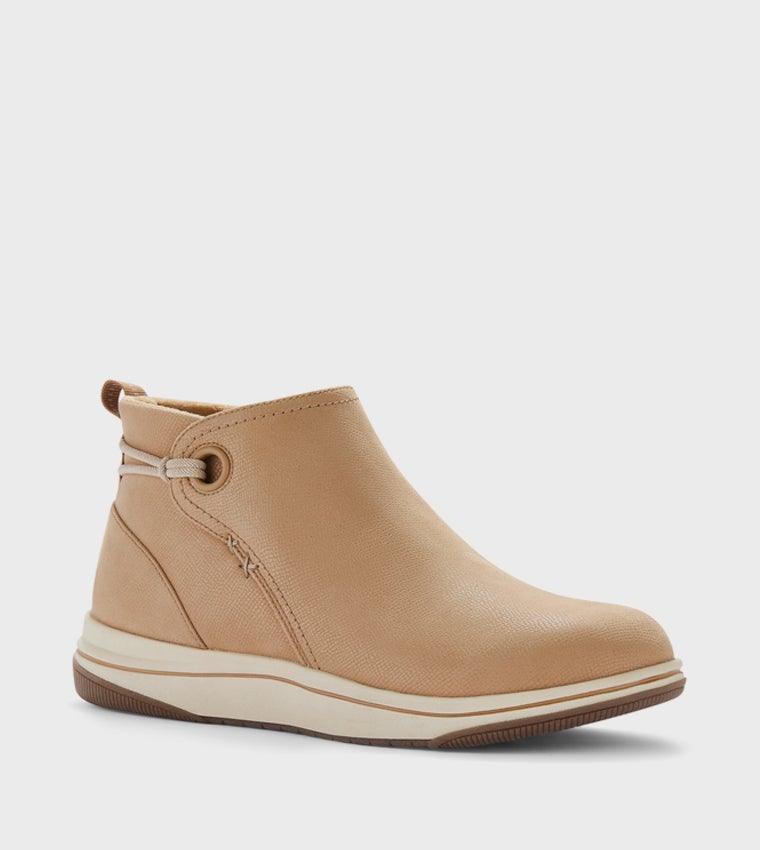 Clarks Brinkley Derby ankle boot - Image 4