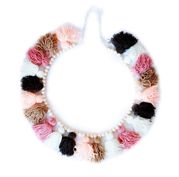 TASSEL GARLAND BOHO TASSEL GARLAND WITH WOOD BEADS WALL DECOR FOR DORM GIRLS ROOM AND NURSERY ROOM 50 INCH