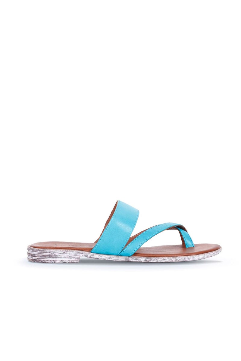 Bueno Slim Fit Flip Flop - Image 1