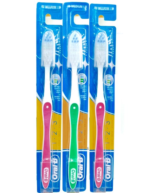 Oral-B 123 Toothbrush Medium, 3PC  Multi Colored (Packaging may vary)