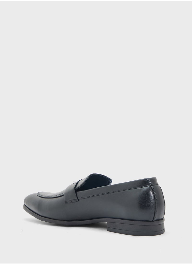 Robert Wood Texture Detail Classic Formal Slip Ons  - Image 2