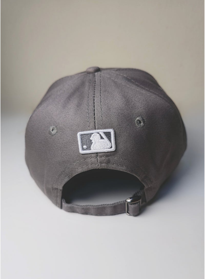 New Era LA 9FIFTY Snapback Baseball Cap – Gray - Image 3