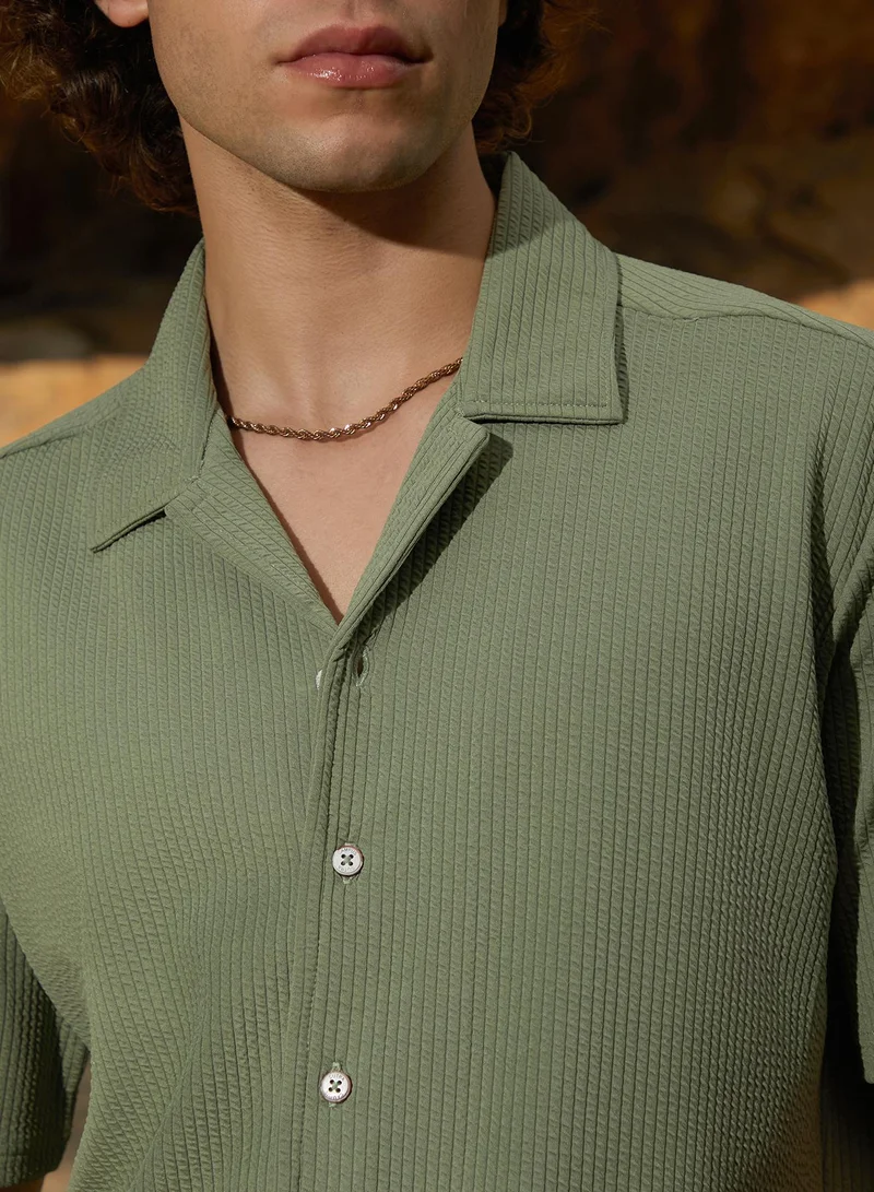 Campus Sutra Men's Fern Green Rope-Ribbed Shirt