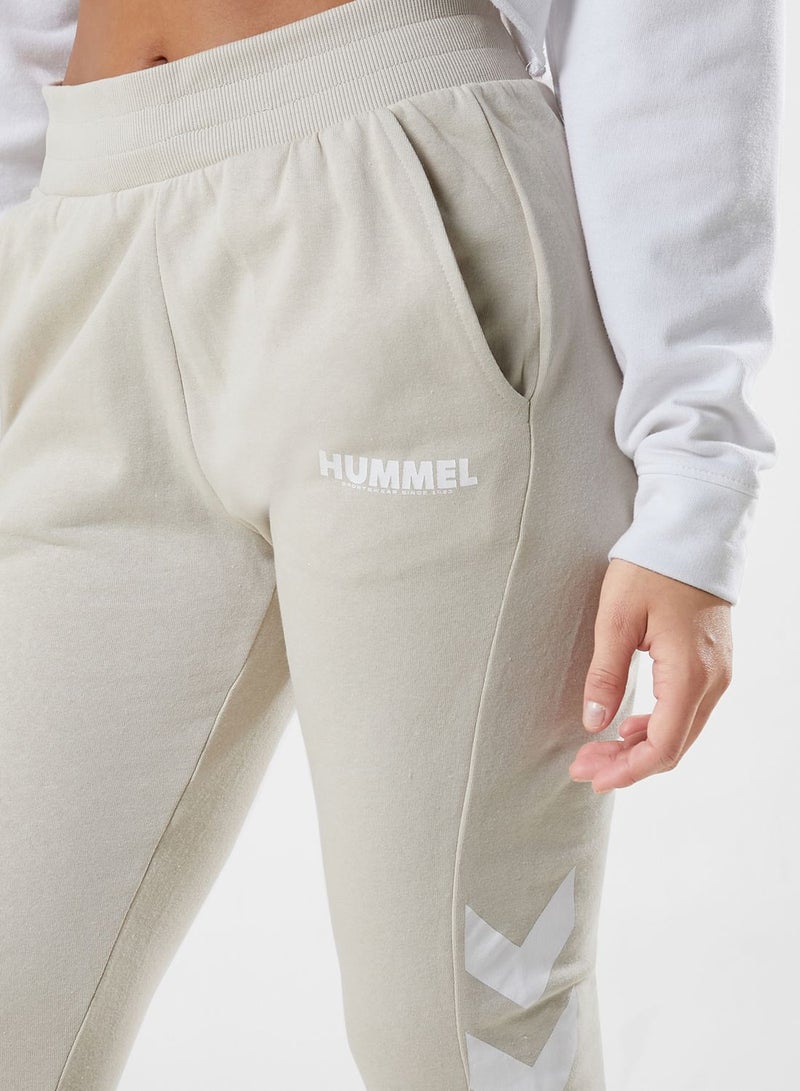 Hummel Legacy Tapered Sweatpants - Image 3