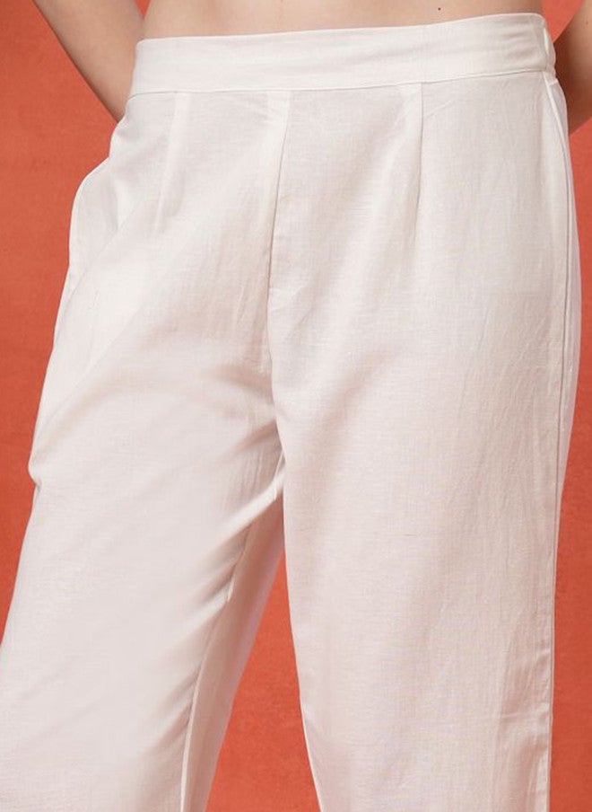 LARGISH Women Off White Cotton Relaxed Fit Cropped Trousers - Image 5