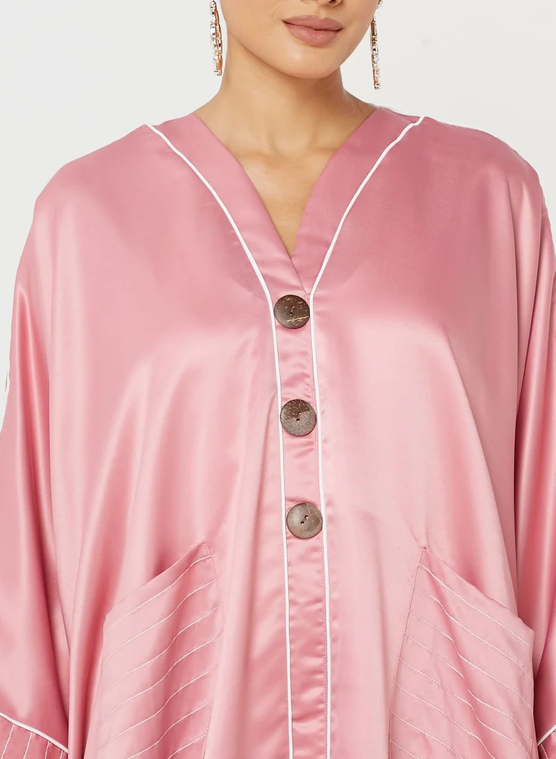 Khizana Contrast Piping Trim Detail Bisht Abaya With Sheila