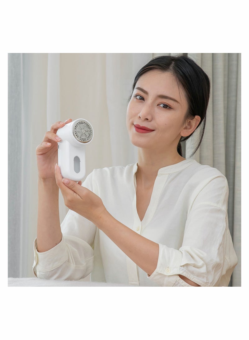 Excefore Fabric Shaver Fuzz Remover, Rechargeable Fabric Shaver with 6-Blades, Dual Protection, Effectively and Quickly Remove Fuzz for Clothes, Sweater, Curtain, Socks, Couch, Blanket  - Image 2