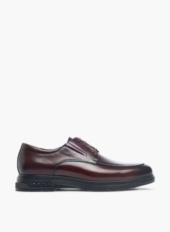 Le Confort Mens Solid Derby Shoes With Lace-Up Closure