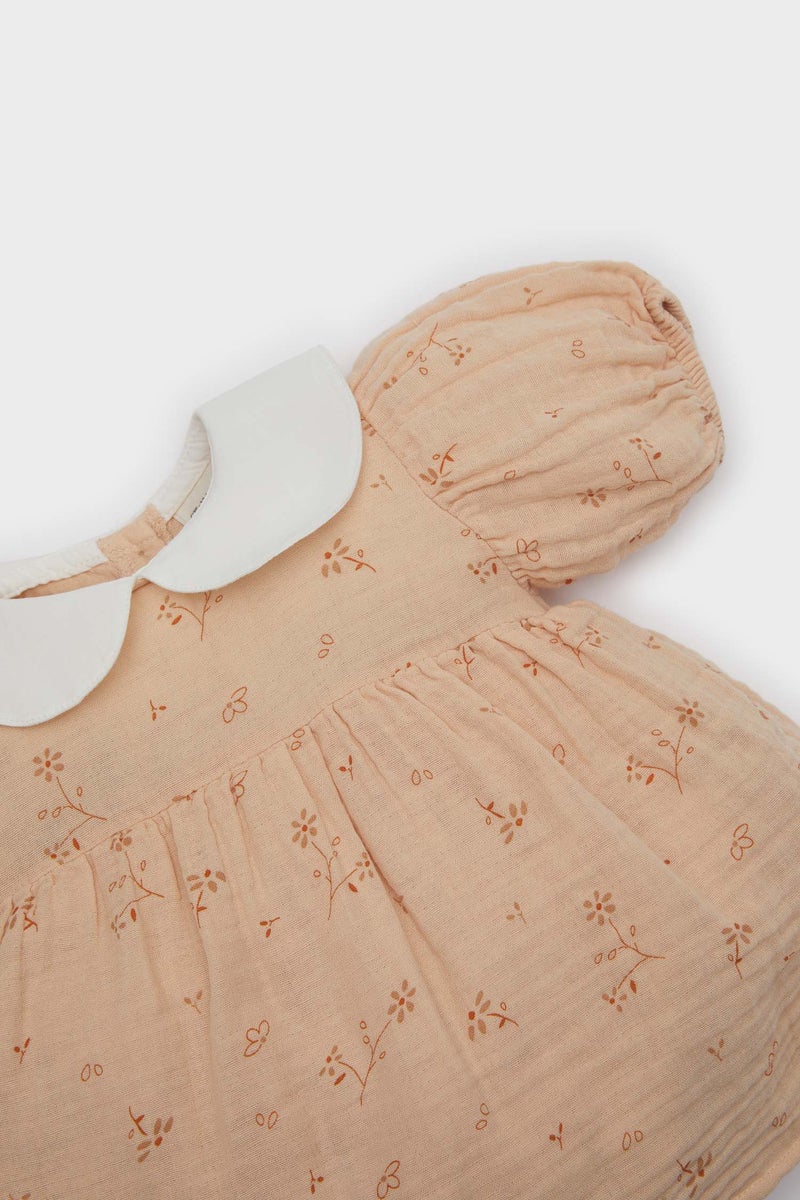 DeFacto Beige BabyGirl Muslin Regular Fit Crew Neck Floral Jumpsuit Casual - Image 2