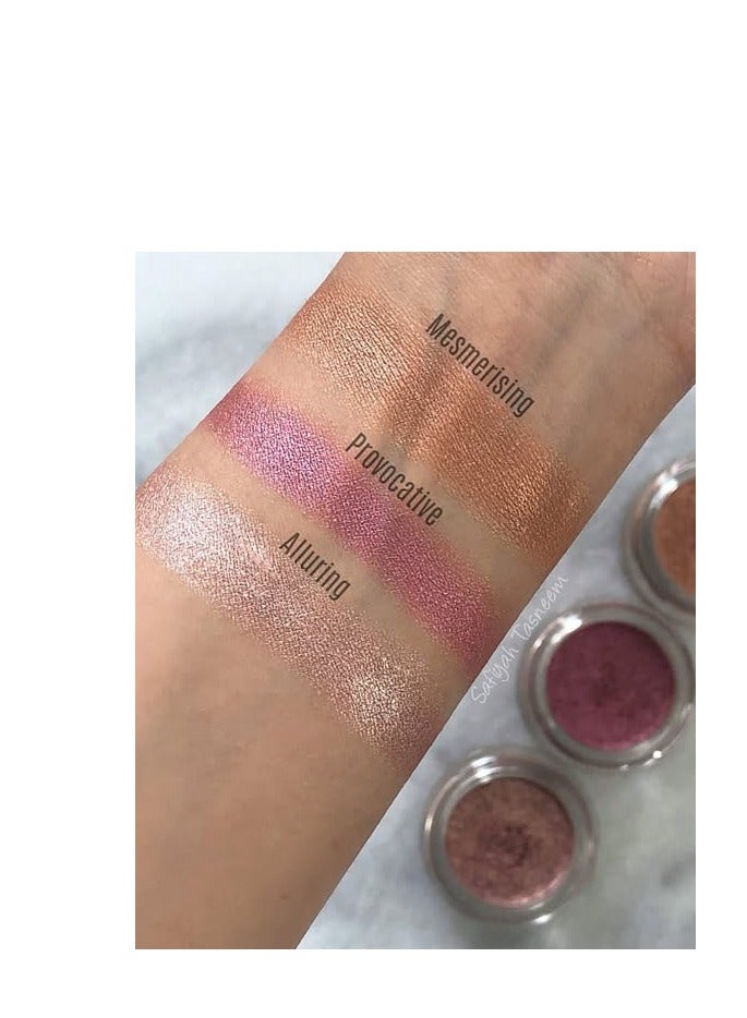 Illamasqua Nude Collection Iconic Chrome Eye Shadow - Alluring - Image 3