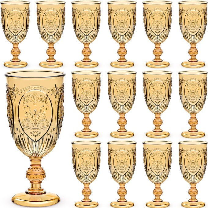 24 PCS PLASTIC GOBLETS 75OZ VINTAGE GOBLET PLASTIC WINE GLASSES COLORED RETRO EMBOSSED WATER GOBLETS FOR WINE BAR JUICE BABY SHOWER WEDDING RECEPTION GRAND EVENT PARTY AMBER