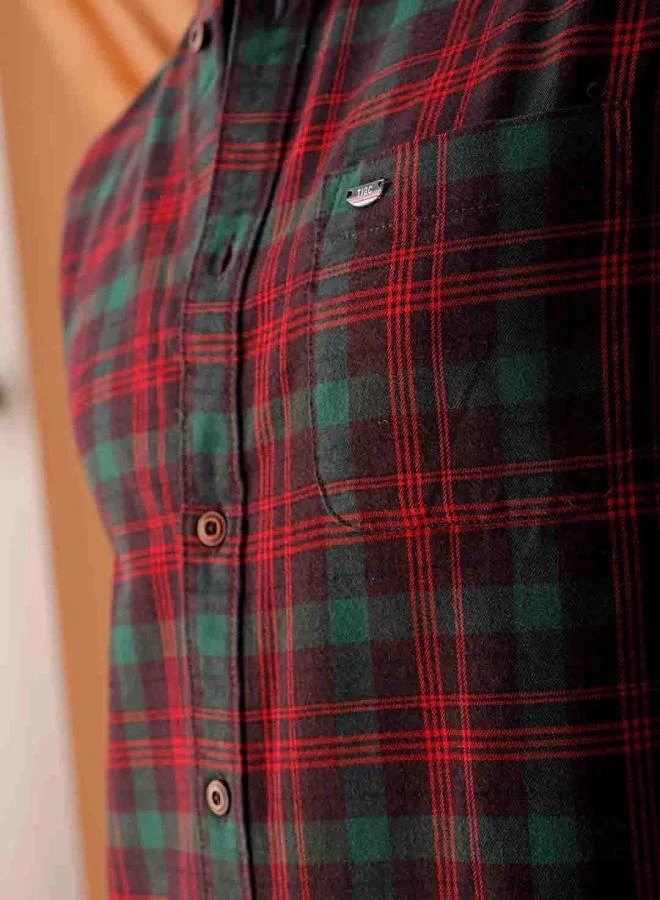 The Indian Garage Co Men Slim Fit Checkered Full Sleeves Cutaway Collar Casual Shirt