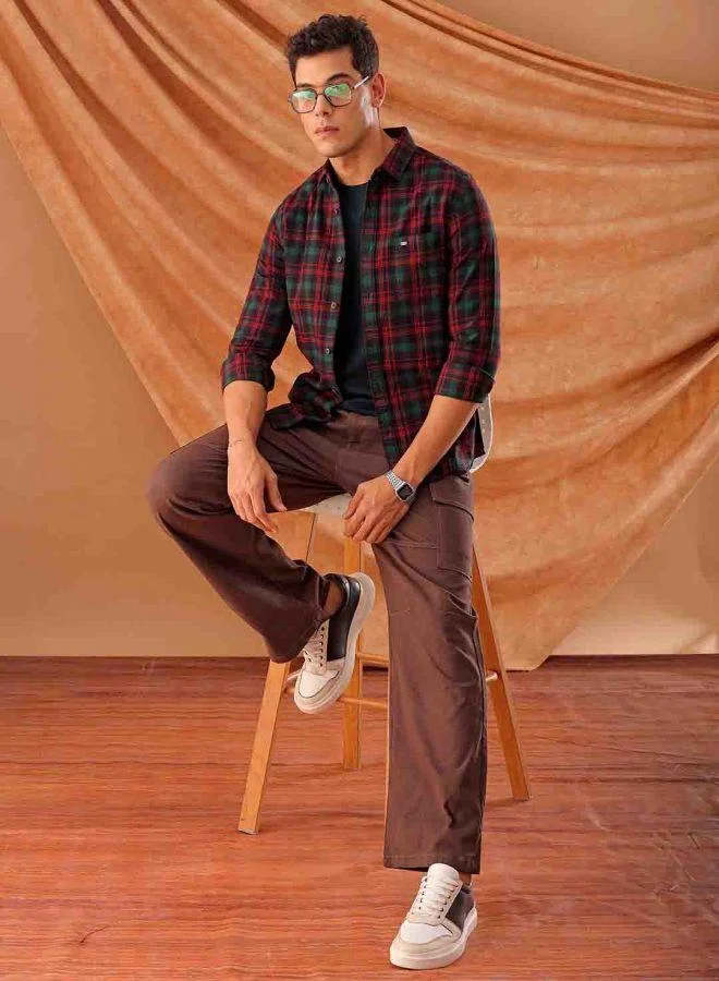 The Indian Garage Co Men Slim Fit Checkered Full Sleeves Cutaway Collar Casual Shirt