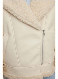 trendyol Ecru Plush Detailed Faux Leather Biker Jacket Coat TWOAW25MO00037  - Image 4