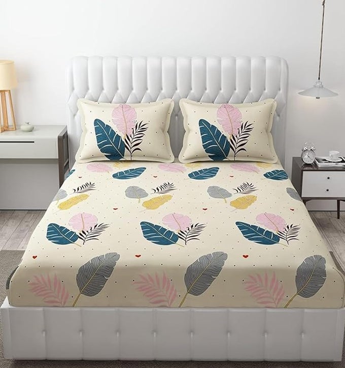 BEDSHEET COTTON FEEL GLACE COTTON ELASTIC FITTED LEAF PRINTED QUEEN SIZE DOUBLE BED BEDSHEET WITH 2 PILLOW COVERS 72X78 THICK CREAM COLOR