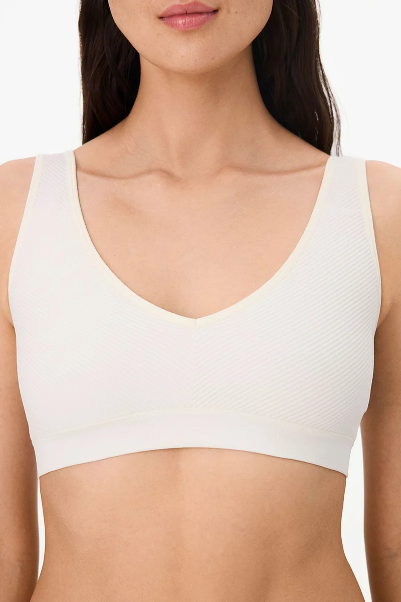 بنتي PENTI Removable Padded Seamless Bralette
