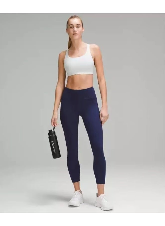 Lululemon Stainless steel sports vacuum insulated water bottle, suitable for holding water, iced tea, hot tea, etc., with a capacity of 710 milliliters - Image 3