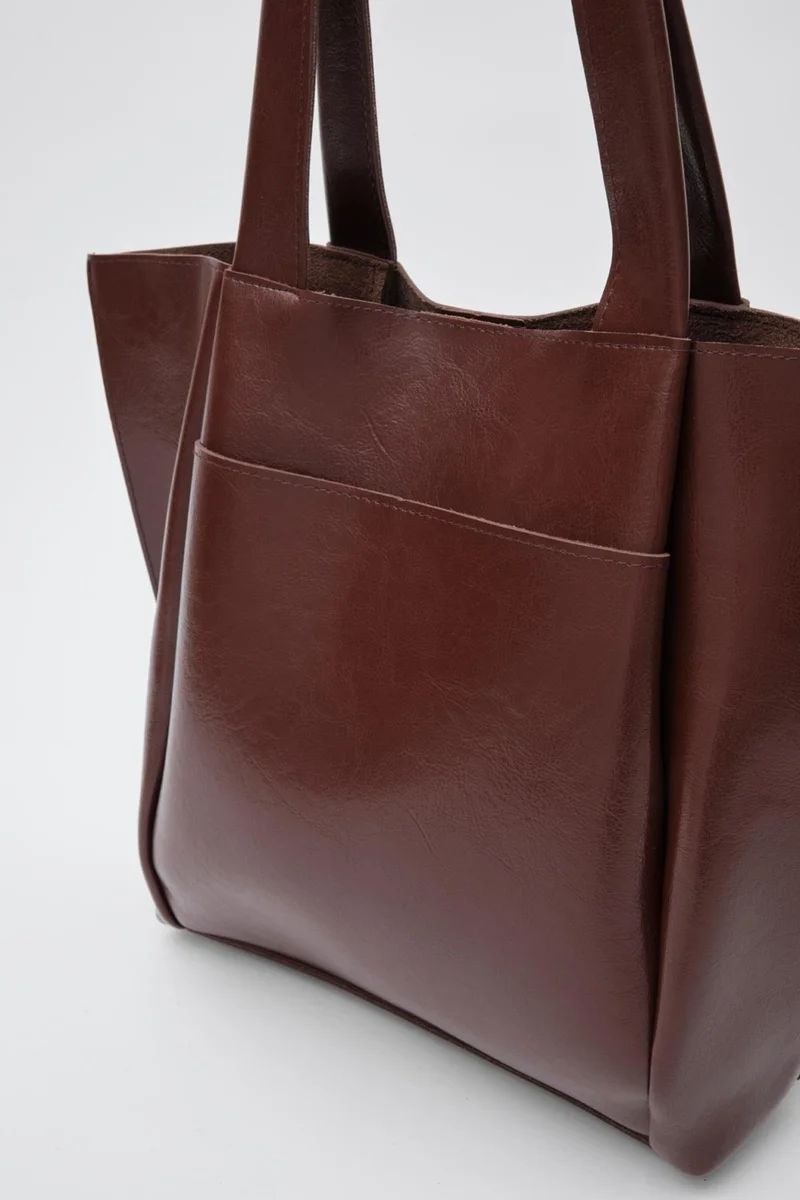 Shule Bags Cap Hazelnut Shell Shoulder Bag