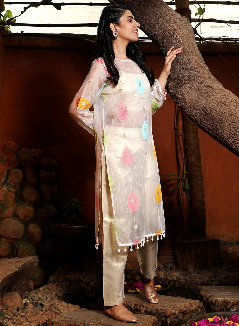 QISSA  Qissa Women's Ivory White Floral Motif Kurta With Crop Top And Trousers For Casual Wear | Crew Neck | Long Sleeve | 3 Piece Kurta Set Designed With Comfort Fit For Everyday Ethnic Wear for Women | Best Price UAE