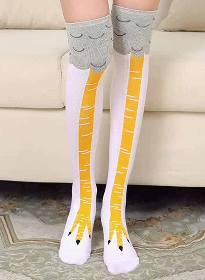 2pcs Black and White Long Chicken Leg Design Socks  - Image 3