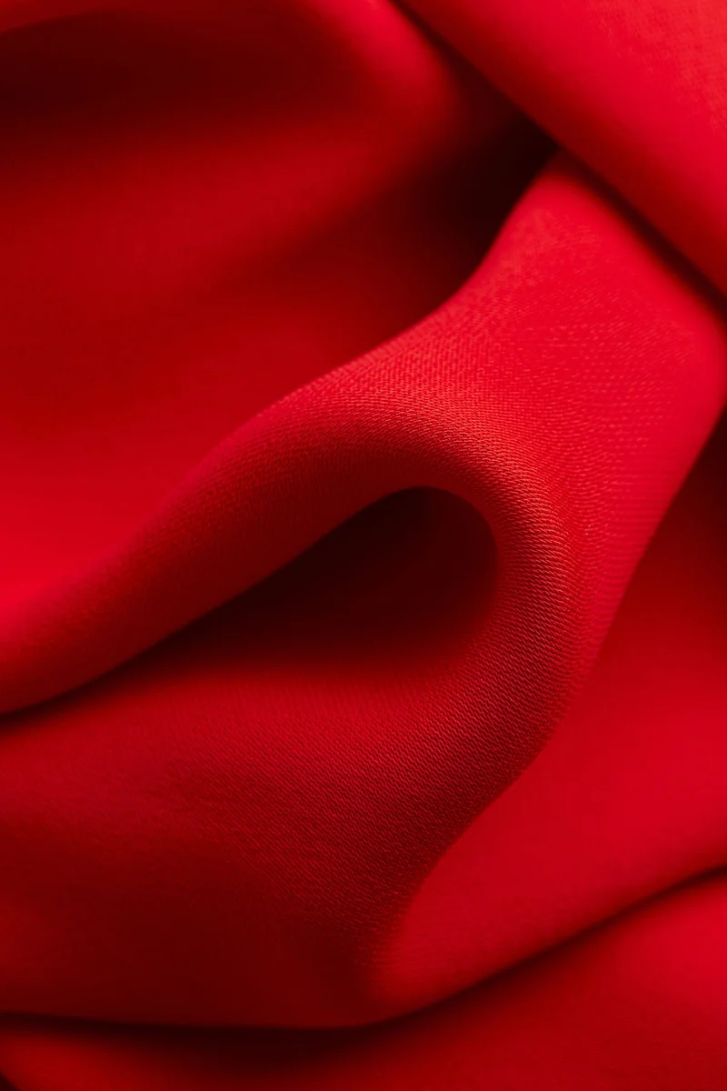 اتش اند ام فستان بتنورة دائرية