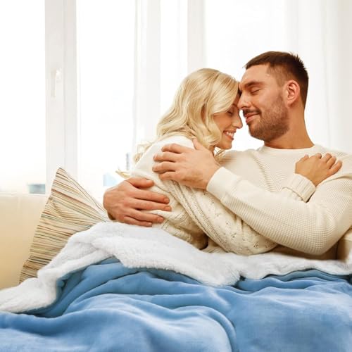 Goyal's Ultra Soft Flannel Sherpa Blanket for AC Room, Mild & Heavy Winter Use | Double Bed Reversible Plush 500GSM Blanket 85 x 90 Inches | Thick Warm Cozy Dual Layer Microfibre Throw - Ice Blue - Image 3