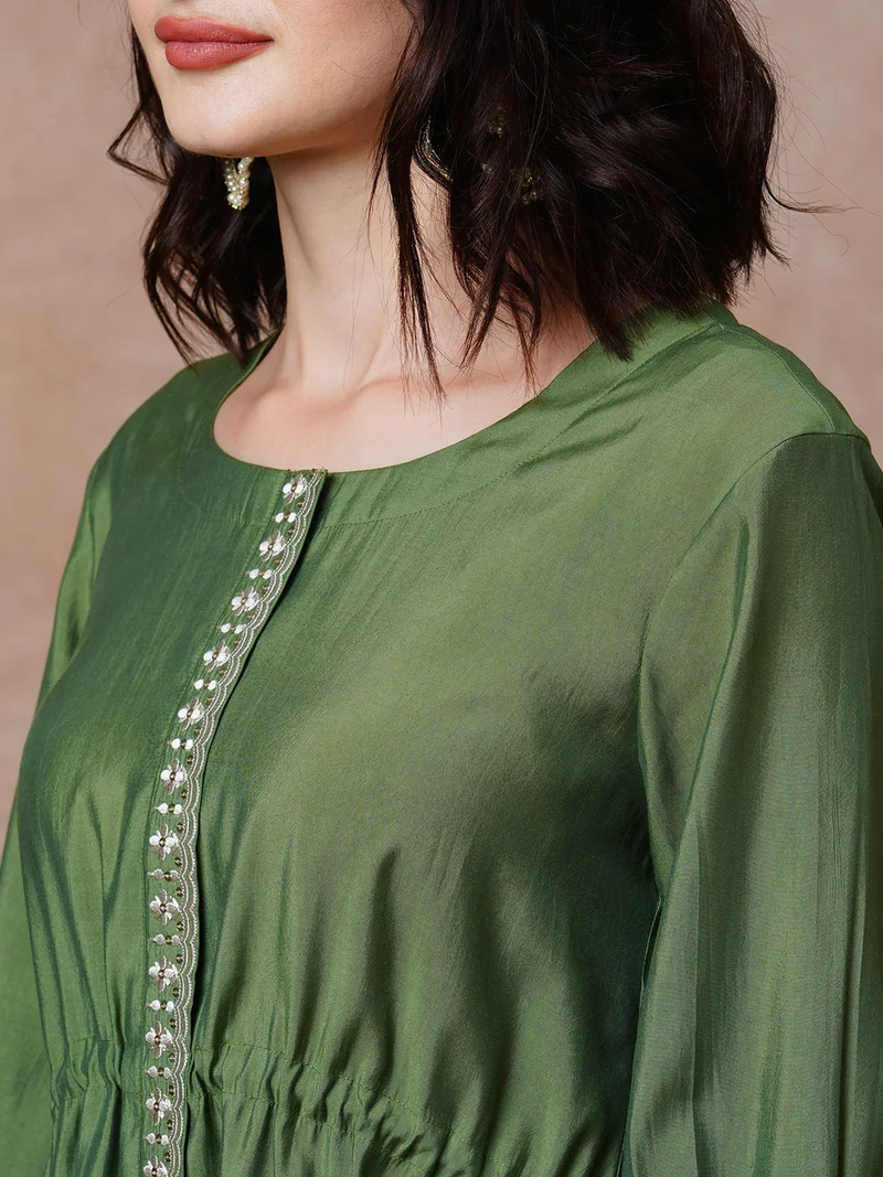 globus Women Green Cuffed Sleeves Tunic With Trousers
